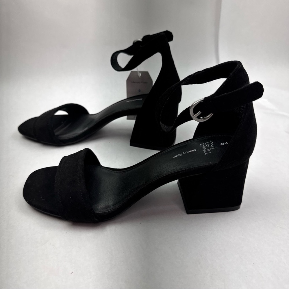 Elegant Black Block Heel Shoes with Ankle Strap